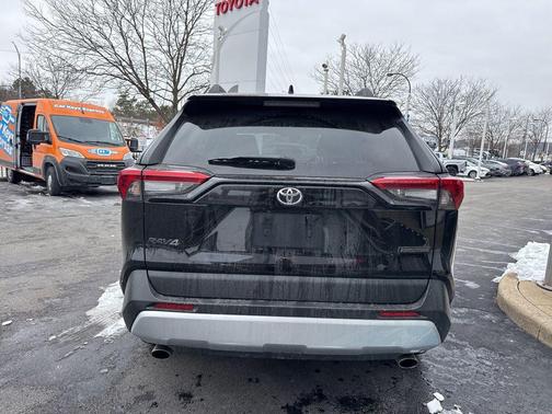 2022 Toyota RAV4 Adventure
