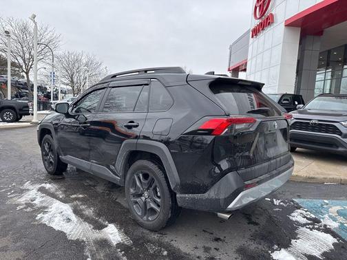 2022 Toyota RAV4 Adventure