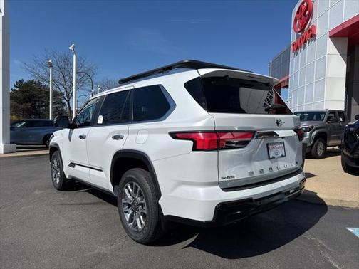 2025 Toyota Sequoia Base