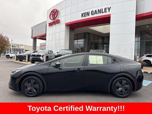 2025 Toyota Prius LE