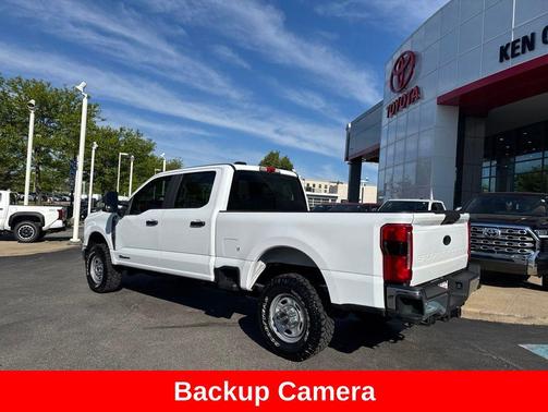 Oxford White 2024 Ford F-250 XL