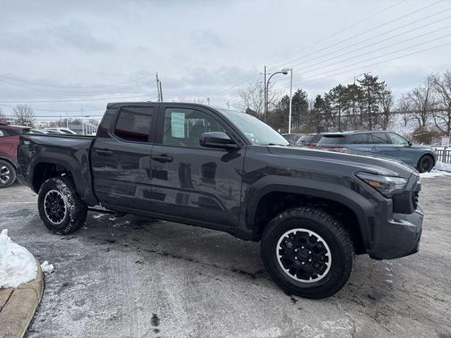 2025 Toyota Tacoma TRD Off Road