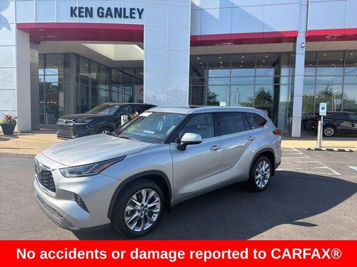 Celestial Silver Metallic 2023 Toyota Highlander Limited