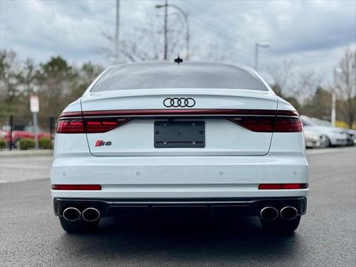 2024 Audi S8 4.0T