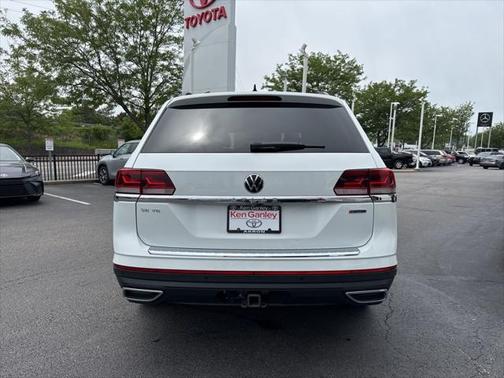2022 Volkswagen Atlas 3.6L SE w/Technology