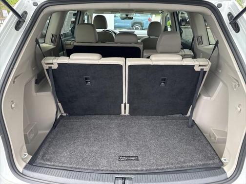 2022 Volkswagen Atlas 3.6L SE w/Technology