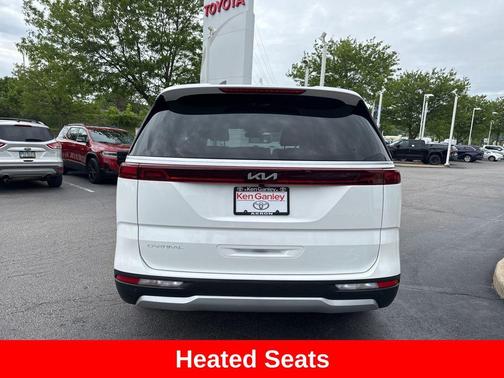 Snow White Pearl 2024 Kia Carnival EX