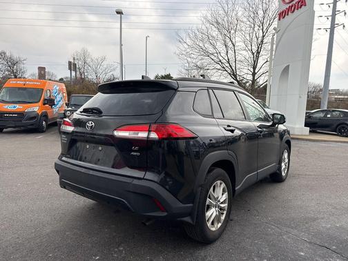 2023 Toyota Corolla Cross LE