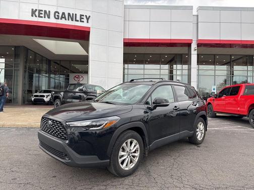 2023 Toyota Corolla Cross LE