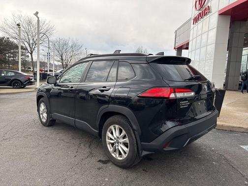 2023 Toyota Corolla Cross LE