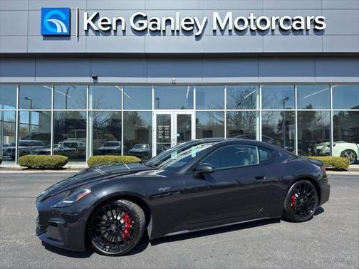 2024 Maserati GranTurismo Trofeo