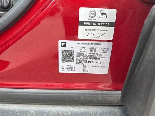 Volcanic Red Tintcoat 2023 GMC Acadia AWD SLT