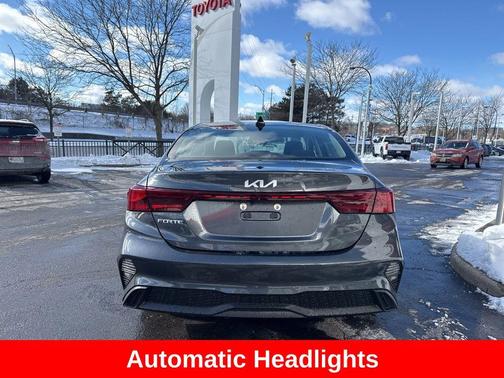2023 Kia Forte LXS