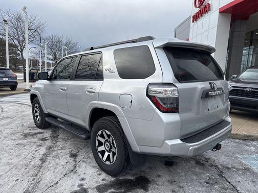 2020 Toyota 4Runner TRD Off Road