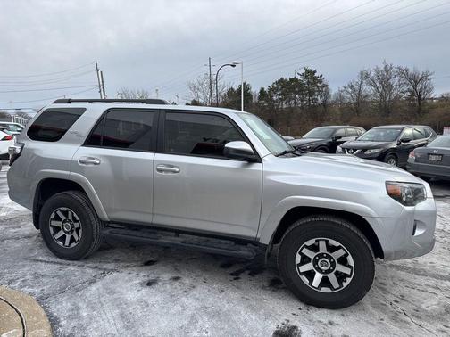 2020 Toyota 4Runner TRD Off Road