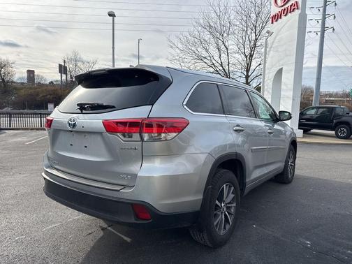 2018 Toyota Highlander Hybrid XLE