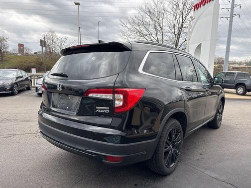 Crystal Black Pearl 2022 Honda Pilot AWD Special Edition