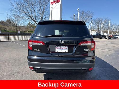 Crystal Black Pearl 2022 Honda Pilot AWD Special Edition