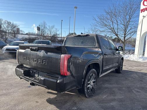 2023 Toyota Tundra Platinum