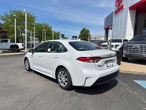 Pearl 2026 Toyota Corolla LE