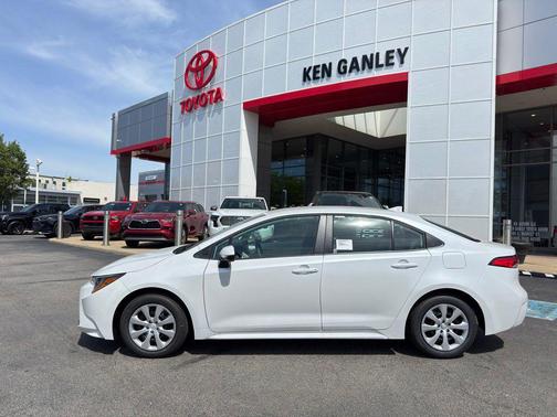 Pearl 2026 Toyota Corolla LE