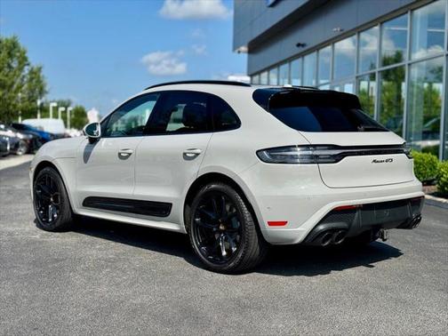 2025 Porsche Macan GTS