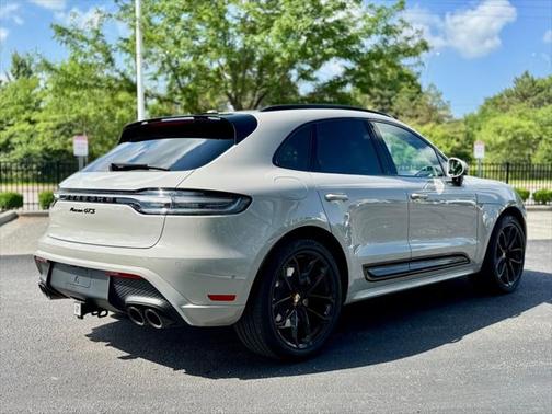 2025 Porsche Macan GTS