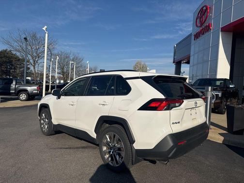 Super White 2019 Toyota RAV4 XLE Premium