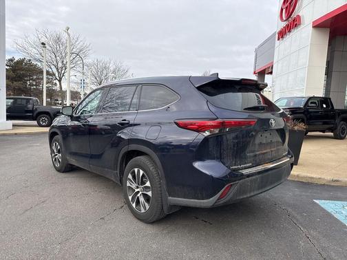 2020 Toyota Highlander XLE