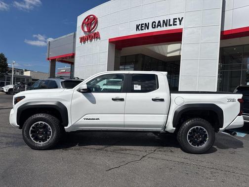2025 Toyota Tacoma TRD Off-Road