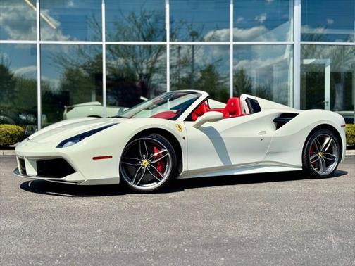 2018 Ferrari 488 Spider Base