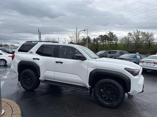 Ice 2026 Toyota 4Runner TRD Off Road Premium