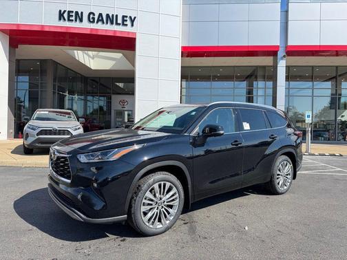 2025 Toyota Highlander Platinum