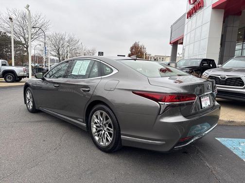 2018 Lexus LS 500h Base