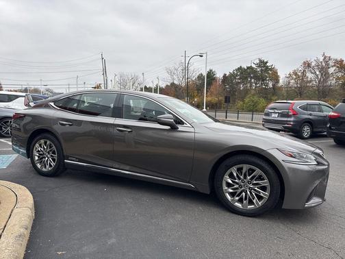 2018 Lexus LS 500h Base