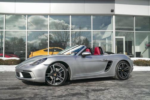 2025 Porsche 718 Boxster Base