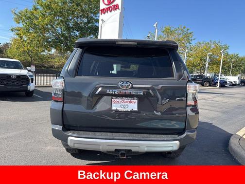 2024 Toyota 4Runner TRD Off Road