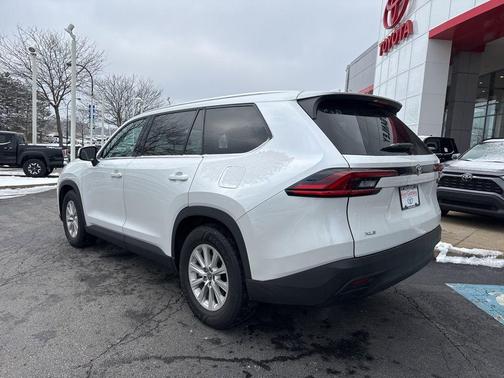 2025 Toyota Grand Highlander XLE