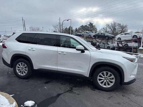 2025 Toyota Grand Highlander XLE