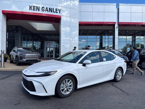 Ice Cap 2026 Toyota Camry