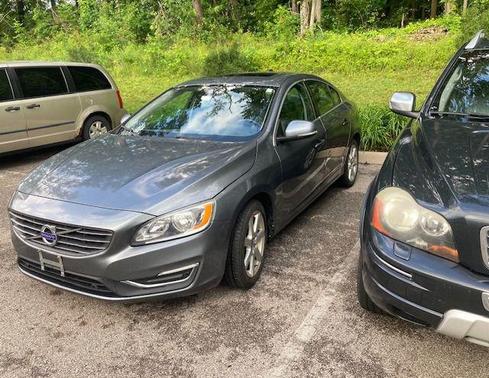 Gray Metallic 2016 Volvo S60 T5 Drive-E Premier