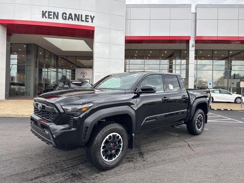 2025 Toyota Tacoma TRD Off-Road