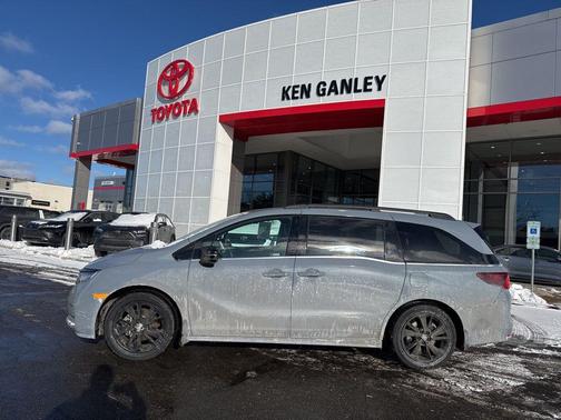 2024 Honda Odyssey Sport