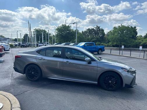 Heavy Metal 2025 Toyota Camry SE