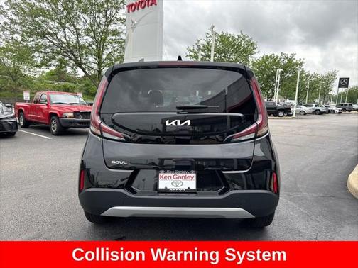 2024 Kia Soul LX