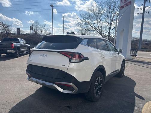 2025 Kia Sportage LX