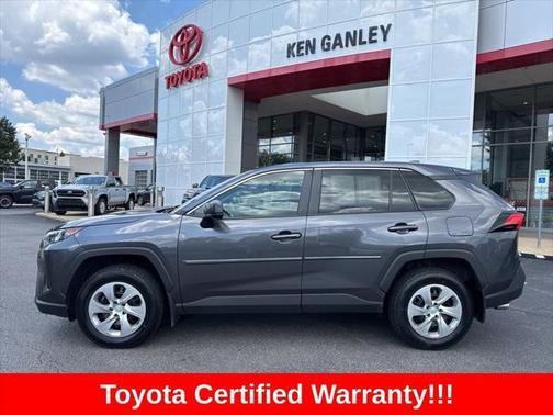 2022 Toyota RAV4 LE