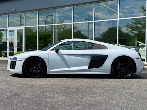 2017 Audi R8 5.2 V10 plus
