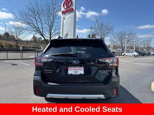 2022 Subaru Outback Touring