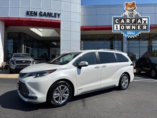 2021 Toyota Sienna Platinum 7 Passenger
